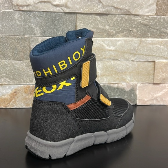 Geox Flexyper ABX Waterproof Winter Boot - Picture 9 of 10